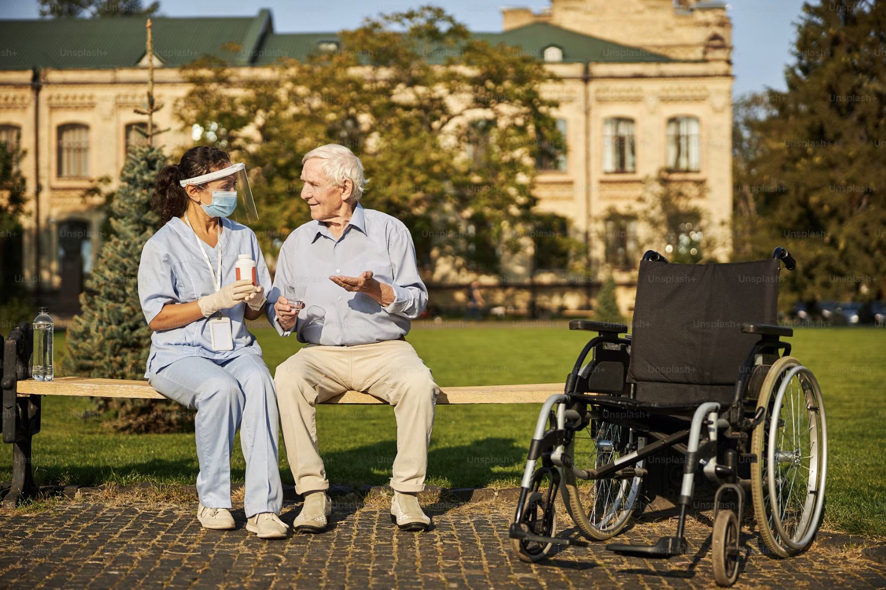 新加坡 | 银发陪护跨国文化交流公益行