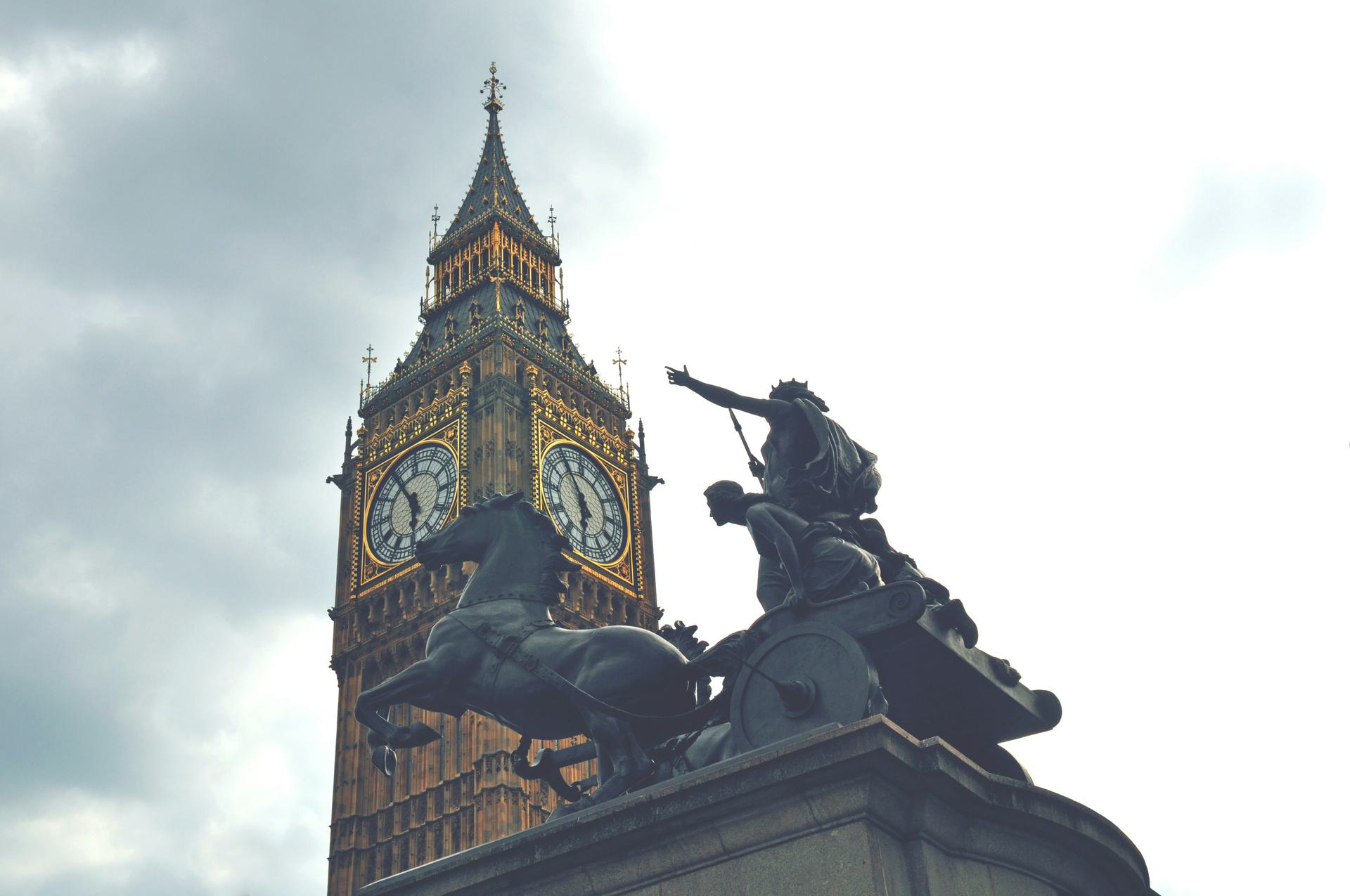 英国